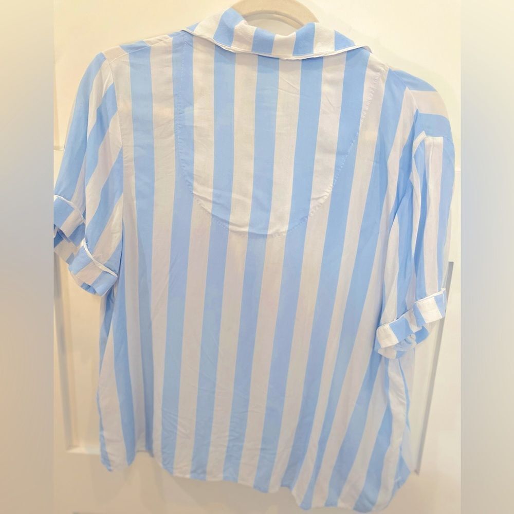 NWOT SHADY LADY SHORT SLEEVE PAJAMA/ LOUNGE TOP BLUE/WHITE STRIPES SIZE LARGE - Picture 9 of 16